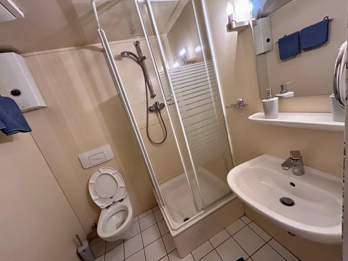 Piano Apartment In Halle Center - Netflix - Free Wifi 1 Exterior photo