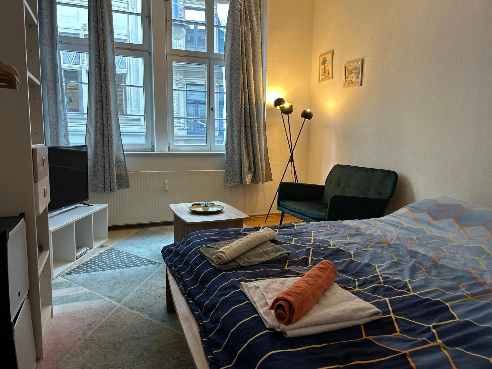 Piano Apartment In Halle Center - Netflix - Free Wifi 1 Exterior photo